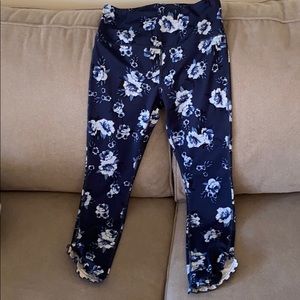 Kate Spade workout capris